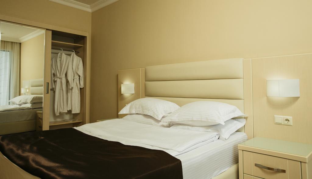 Kobuleti Pearl Of Sea Hotel & Spa 外观 照片